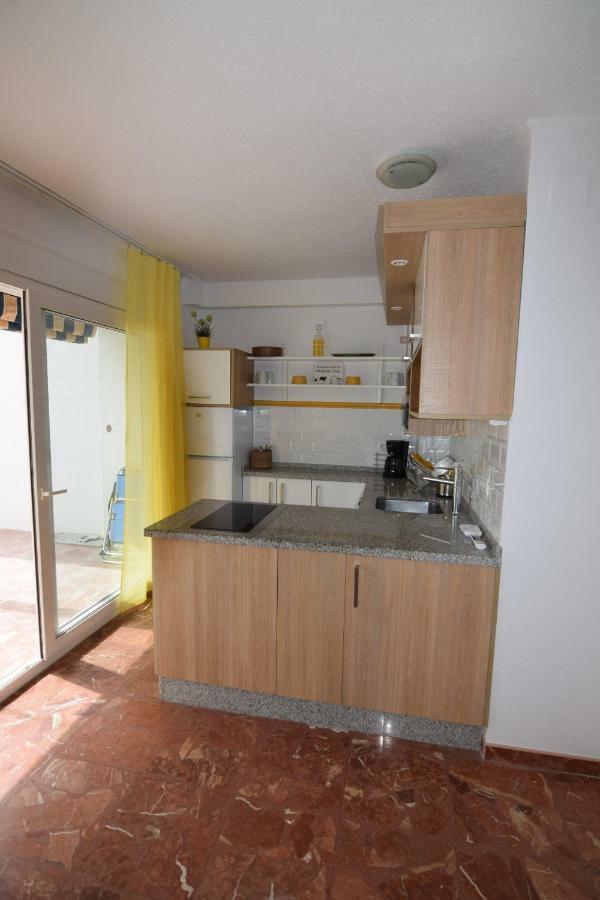 Casa Cava, C Merida 7 Нерха Экстерьер фото